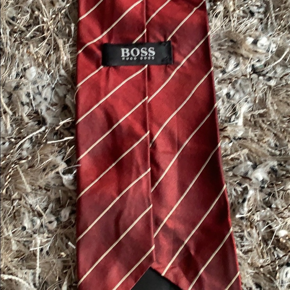Hugo Boss tie - Picture 5 of 7